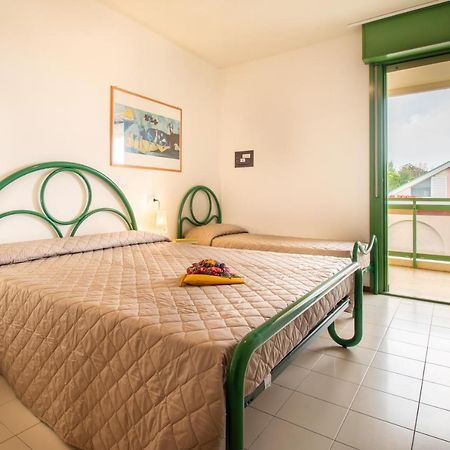 Condominio Croce Del Sud Bibione Eksteriør bilde